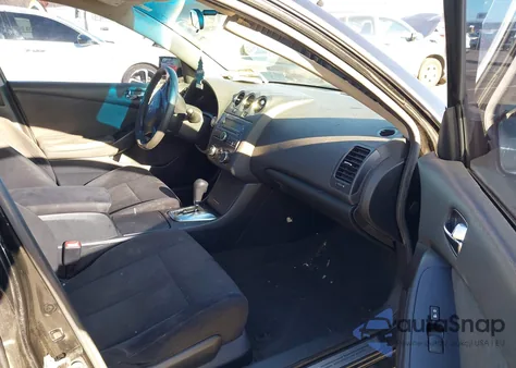 2010 Nissan Altima 2.5 S from USA, damaged, VIN 1N4AL2AP0AN563417